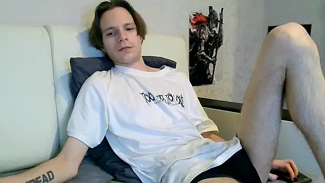 Snapshot of xWannalove chatting on November 2025 04:20:02 PM xWannalove online show from November 2025 04:20:02 PM