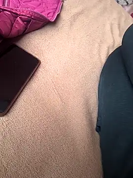 Snapshot of Alexutz21 chatting on March 2026 08:26:33 AM Alexutz21 online show from March 2026 08:26:33 AM