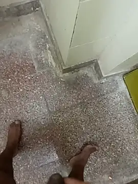 Snapshot of ray_buny chatting on December 2025 09:13:02 AM ray buny online show from December 2025 09:13:02 AM