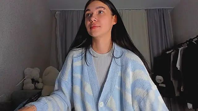 Snapshot of SakuraVibe chatting on November 2025 02:28:02 PM SakuraVibe online show from November 2025 02:28:02 PM