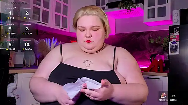 ellagoddes online show from April 2026 04:16:01 PM