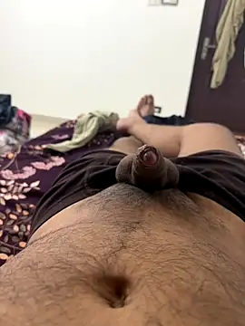 cumm boyyy online show from November 2025 06:40:01 PM