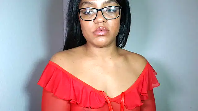 xoeewinters online show from December 2025 05:04:02 AM