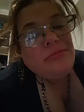 Tasmine online show from November 2025 01:36:02 PM