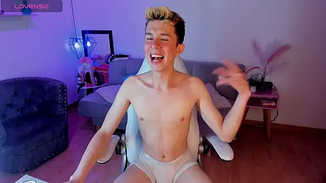 Juaan Diick online show from February 2026 05:28:02 PM