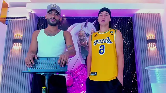 Asmodeohot20 online show from November 2025 05:51:02 AM