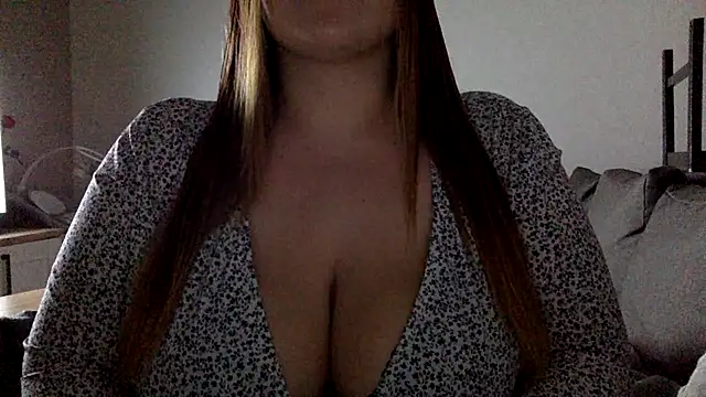 Blue-Coxy online show from December 2025 10:27:02 PM