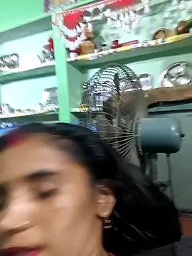 Snapshot of Uma_sain chatting on April 2026 08:55:01 AM Uma sain online show from April 2026 08:55:01 AM