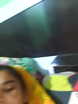 Snapshot of Uma_sain chatting on April 2026 09:46:02 AM Uma sain online show from April 2026 09:46:02 AM