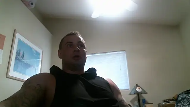 Snapshot of Honorablyrespectedgent chatting on December 2025 11:25:02 PM Honorablyrespectedgent online show from December 2025 11:25:02 PM