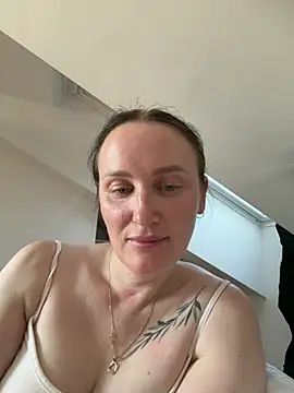 TomilaSi online show from July 2026 05:45:02 PM