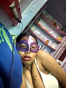 Snapshot of aarti03fb chatting on June 2026 08:24:02 AM aarti03fb online show from June 2026 08:24:02 AM
