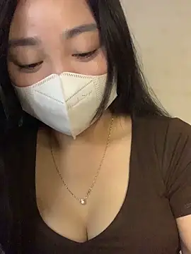 Snapshot of lana-kan chatting on March 2026 01:33:01 PM lana-kan online show from March 2026 01:33:01 PM