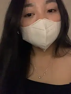 Snapshot of lana-kan chatting on March 2026 01:45:01 PM lana-kan online show from March 2026 01:45:01 PM