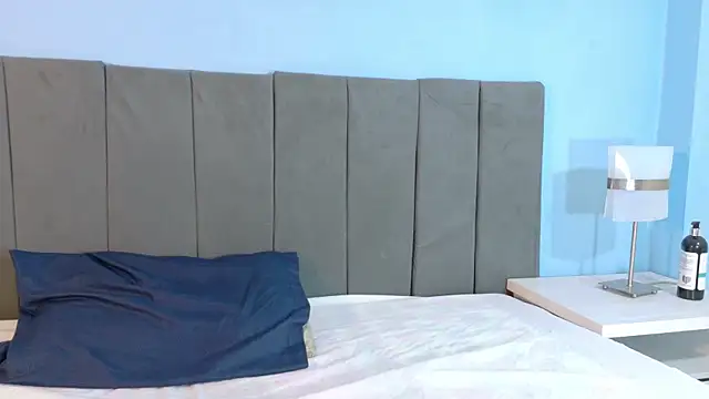 Snapshot of Lizz_Bunny chatting on April 2026 05:30:02 PM Lizz Bunny online show from April 2026 05:30:02 PM