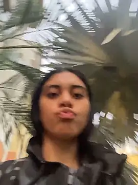 Miia moonn online show from November 2025 11:02:02 AM