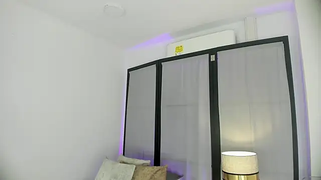 Snapshot of niicole_steele_ chatting on April 2026 07:58:02 PM niicole steele online show from April 2026 07:58:02 PM