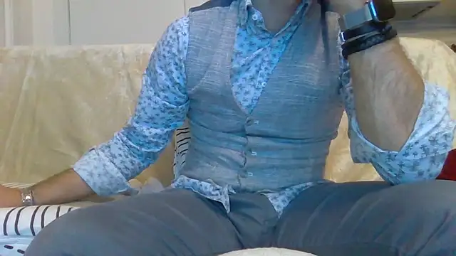 Eroshotlicker online show from January 2026 09:30:02 PM