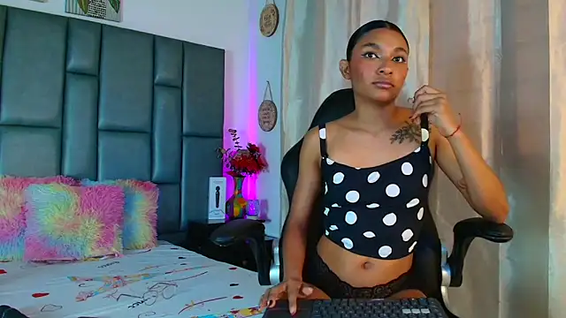 Snapshot of TashaNaughty4u chatting on April 2026 08:14:02 PM TashaNaughty4u online show from April 2026 08:14:02 PM