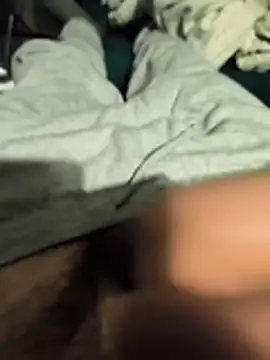 Razvan696969 online show from February 2026 09:31:02 PM