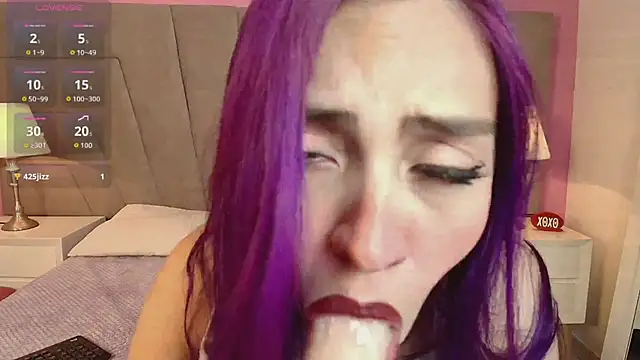 Snapshot of Emilyroth chatting on April 2026 09:41:02 PM Emilyroth online show from April 2026 09:41:02 PM