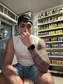 OliverWest04 online show from April 2026 12:16:02 AM