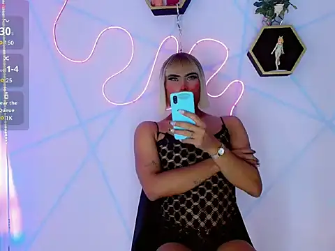 Snapshot of Natasha__Hot_ chatting on December 2025 11:42:01 PM Natasha Hot online show from December 2025 11:42:01 PM