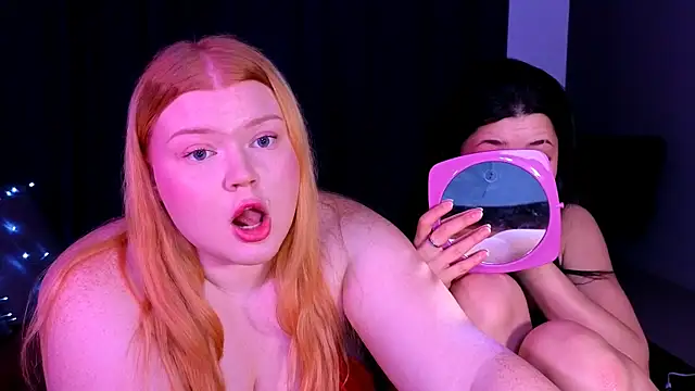 Snapshot of RedMidnight chatting on March 2026 09:41:01 PM RedMidnight online show from March 2026 09:41:01 PM