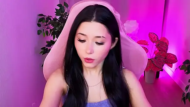 Snapshot of RedMidnight chatting on March 2026 08:56:01 PM RedMidnight online show from March 2026 08:56:01 PM