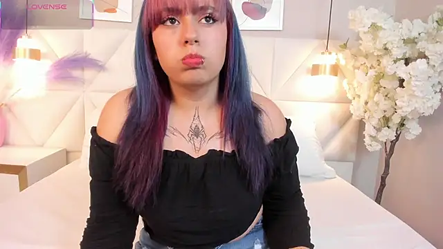 Snapshot of Vera_Gold_ chatting on November 2025 03:39:02 AM Vera Gold online show from November 2025 03:39:02 AM