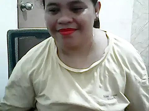 Snapshot of cutechubby chatting on April 2026 12:29:02 PM cutechubby online show from April 2026 12:29:02 PM