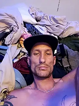 Snapshot of azrider480 chatting on April 2026 09:08:01 AM azrider480 online show from April 2026 09:08:01 AM