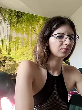 Melissa Kyle online show from February 2026 09:47:01 AM