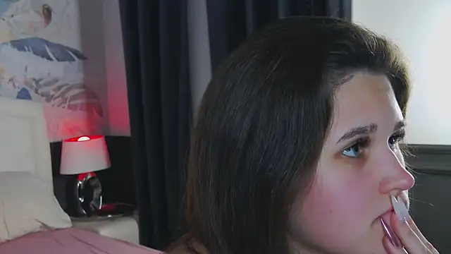 RishaBerry online show from November 2025 07:49:02 PM