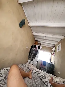 Alvarezz0202 online show from February 2026 12:23:02 PM