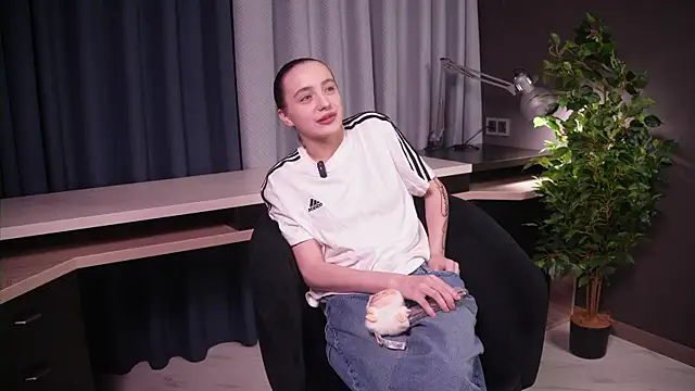 JesseGudgel online show from November 2025 11:12:02 AM