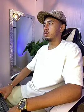 Snapshot of Brand_Collins chatting on March 2026 11:29:02 AM Brand Collins online show from March 2026 11:29:02 AM