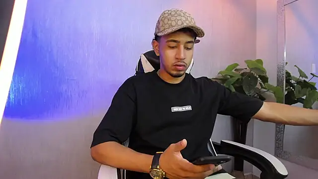 Snapshot of Brand_Collins chatting on March 2026 11:39:02 AM Brand Collins online show from March 2026 11:39:02 AM