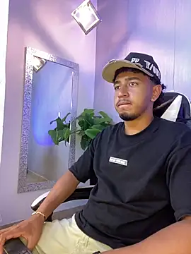 Snapshot of Brand_Collins chatting on April 2026 11:59:01 AM Brand Collins online show from April 2026 11:59:01 AM