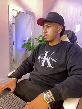 Snapshot of Brand_Collins chatting on April 2026 11:42:01 AM Brand Collins online show from April 2026 11:42:01 AM