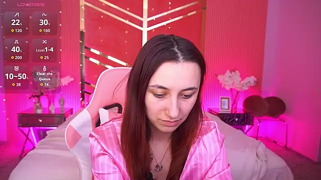 RoxieRay online show from April 2026 01:27:02 PM