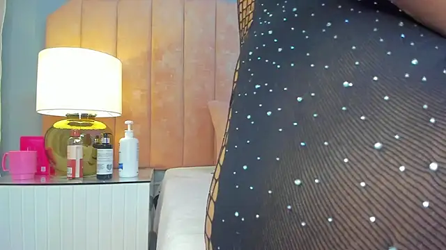 ninacrave  online show from April 2026 02:51:02 AM