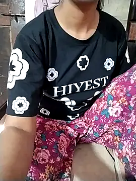 RASHMI SHARMA9 online show from March 2026 06:19:01 AM