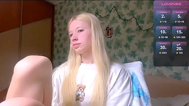 Barbie Blondie online show from March 2026 05:25:01 PM