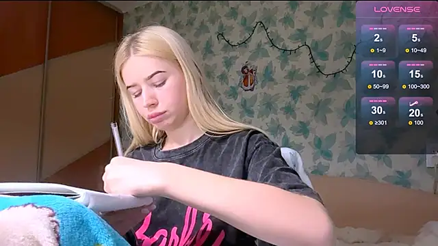 Barbie Blondie online show from April 2026 03:16:01 PM