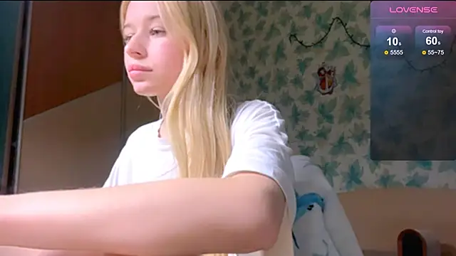 Barbie Blondie online show from April 2026 04:32:02 PM