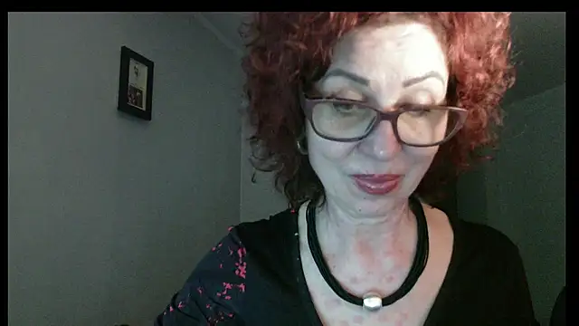 Snapshot of Kelly_Flurr chatting on May 2026 03:29:02 PM Kelly Flurr online show from May 2026 03:29:02 PM