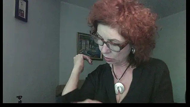 Snapshot of Kelly_Flurr chatting on May 2026 02:01:02 PM Kelly Flurr online show from May 2026 02:01:02 PM