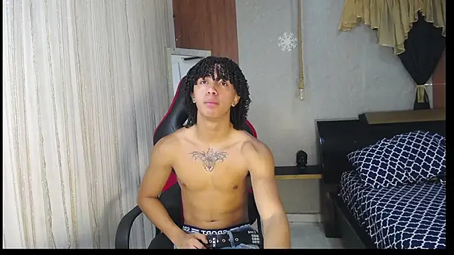 kim curlyy online show from February 2026 01:07:02 PM