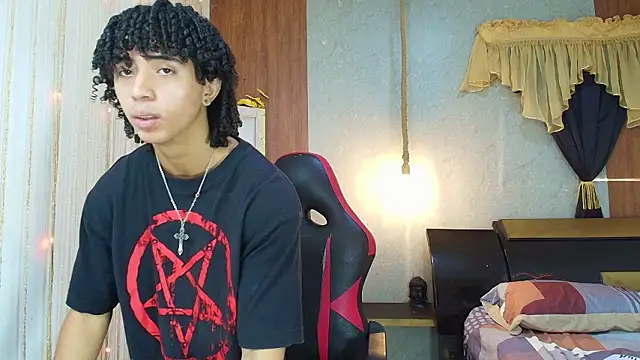 kim curlyy online show from March 2026 02:10:01 PM